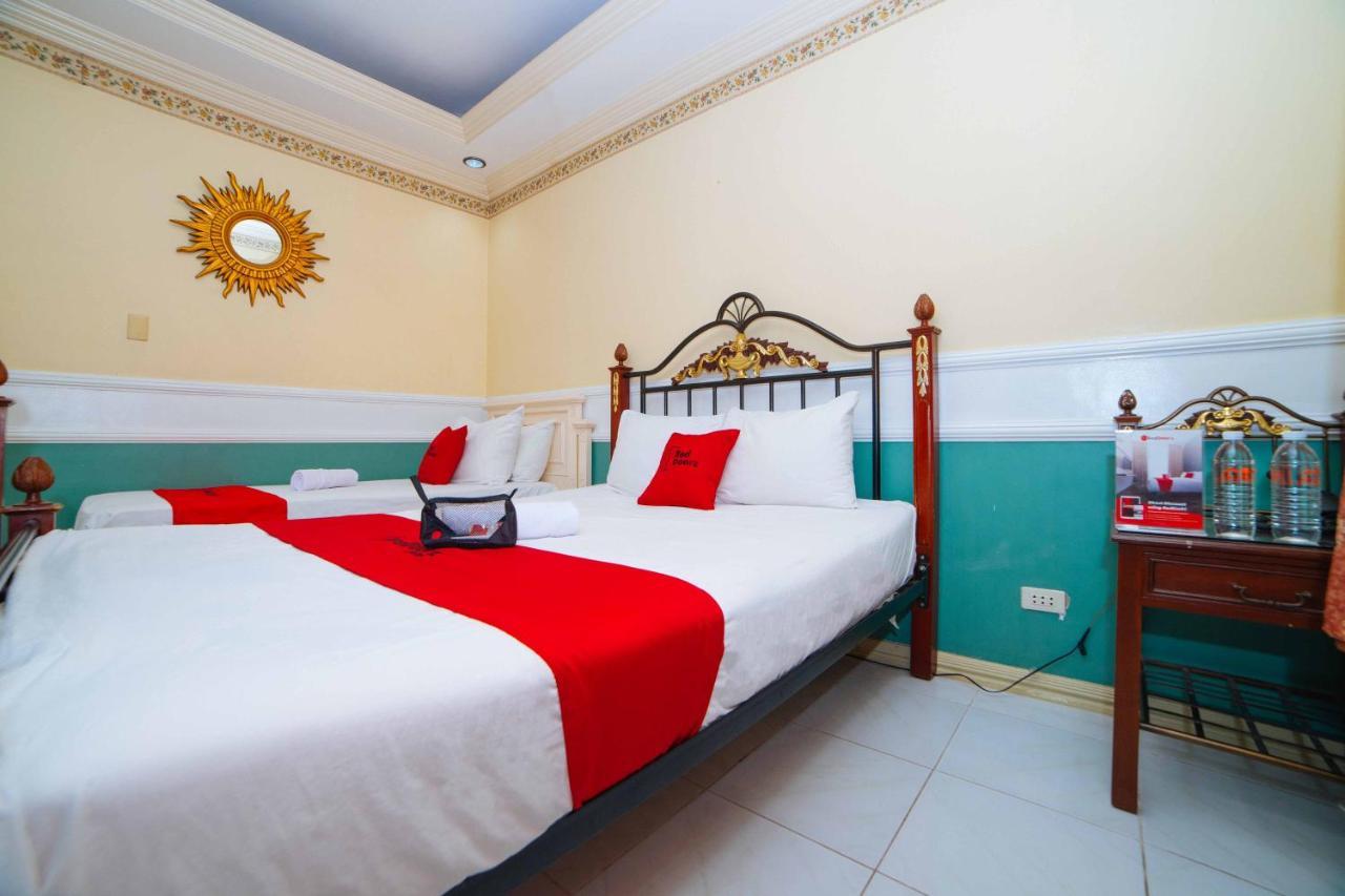 Reddoorz @ Fields Avenue Angeles City Экстерьер фото