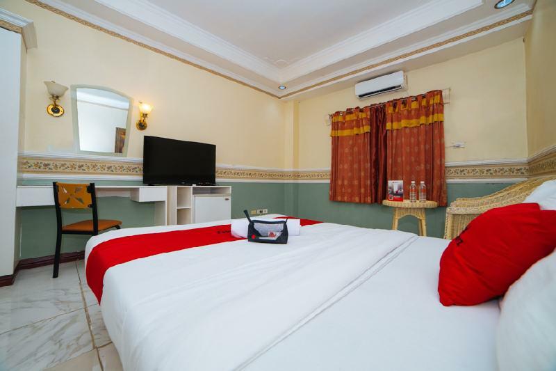 Reddoorz @ Fields Avenue Angeles City Экстерьер фото