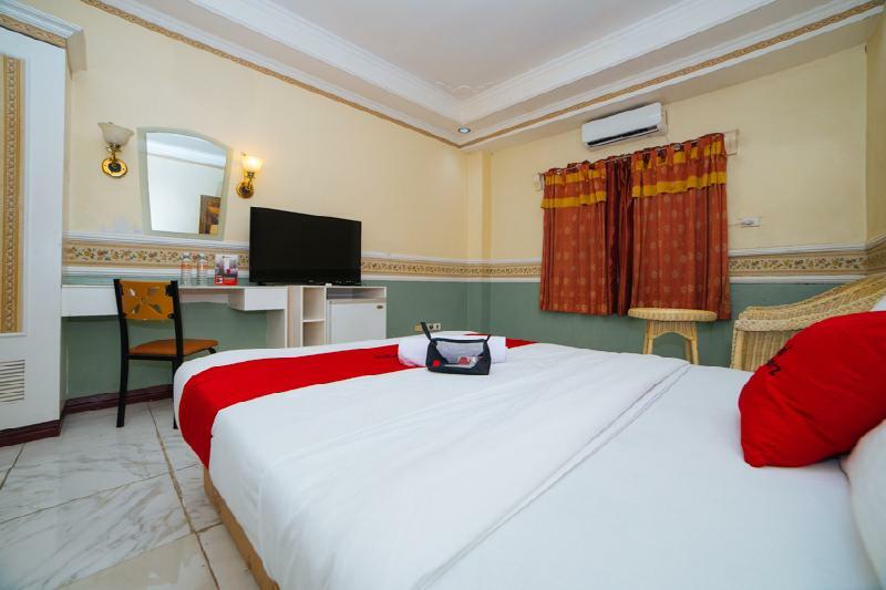 Reddoorz @ Fields Avenue Angeles City Экстерьер фото