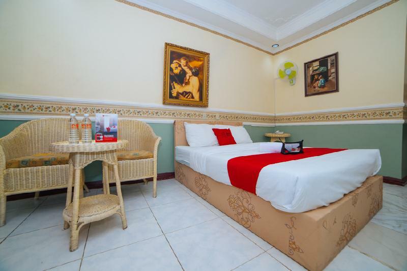 Reddoorz @ Fields Avenue Angeles City Экстерьер фото